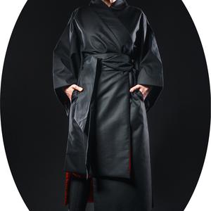 Coat-kimono. Image.